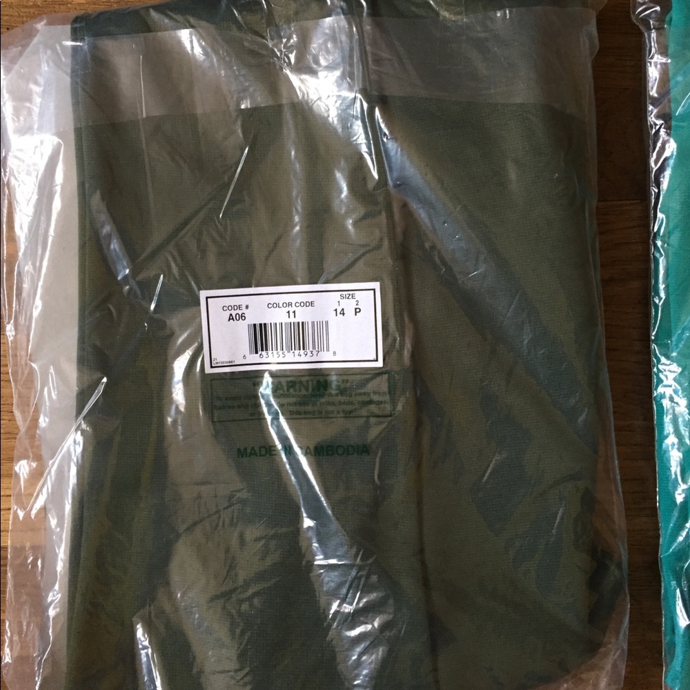 ❌ SOLD ❌ Sara Morgan Dark Green Dress Pants 14P